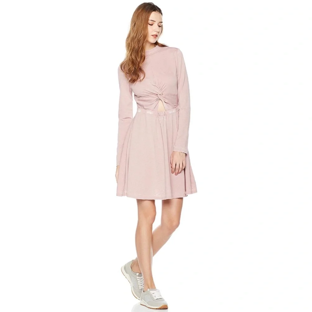 Blush Twist Front Keyhole Long Sleeve Knit Dress - Picture 4 of 4